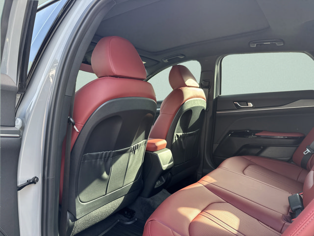 New 2026 Kia K5 GT-Line w/ GT-Line Premium Package FWD image 17