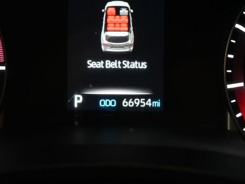 Certified 2022 Toyota Highlander LE image 14