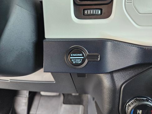 Used 2023 Ford Bronco Heritage Edition AWD/4WD image 22