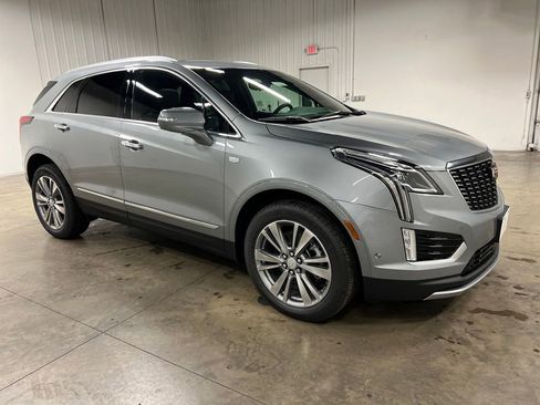 New 2026 Cadillac XT5 Premium Luxury image 1