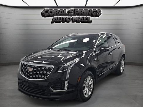 Used 2023 Cadillac XT5 Luxury FWD image 3