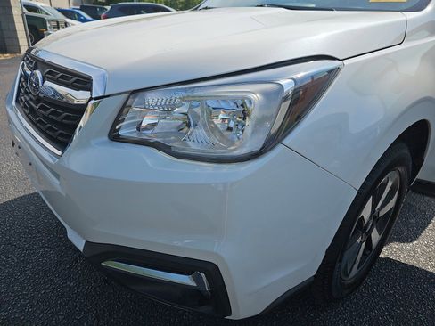 Used 2018 Subaru Forester 2.5i Premium AWD/4WD image 33