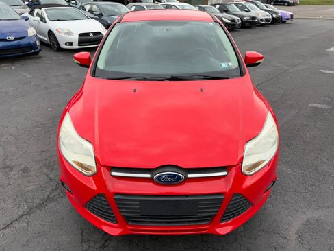 Used 2014 Ford Focus SE w/ SE Winter Package image 9