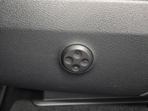 Certified 2025 Mercedes-Benz GLC 43 AMG GLC 43 AMGﾮ image 34