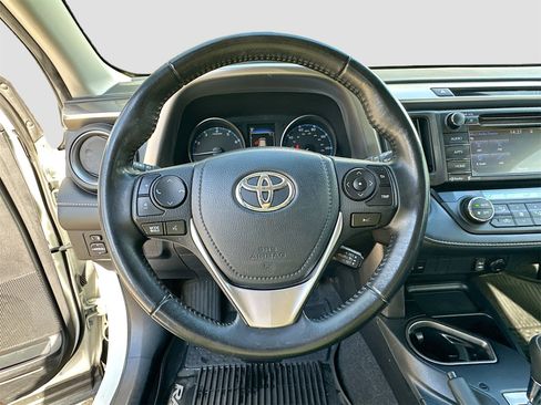Used 2018 Toyota RAV4 XLE image 11