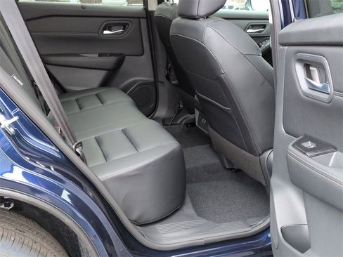 New 2026 Nissan Rogue SV w/ SV Premium Package image 20