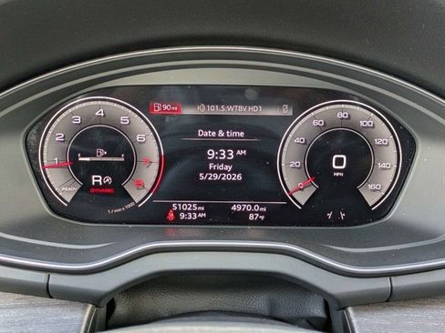 Used 2024 Audi Q5 2.0T Premium Plus AWD/4WD image 29