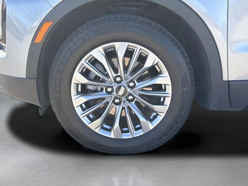 Used 2024 Cadillac XT4 Premium Luxury image 61