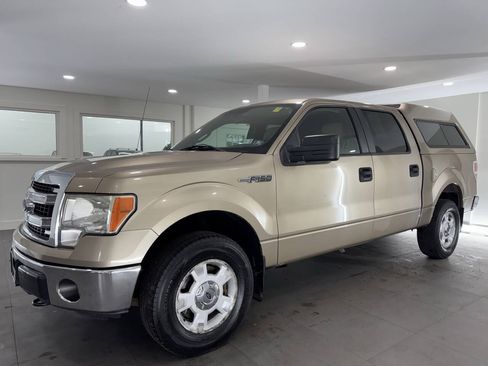 Used 2013 Ford F150 XLT AWD/4WD image 2