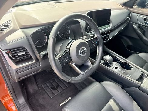 Used 2021 Nissan Rogue SL w/ Premium Package FWD image 10