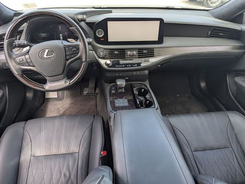 Used 2024 Lexus LS 500 w/ Interior Upgrade Package RWD image 16