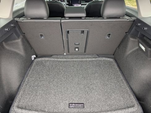 New 2026 Volkswagen Taos SE AWD/4WD image 6