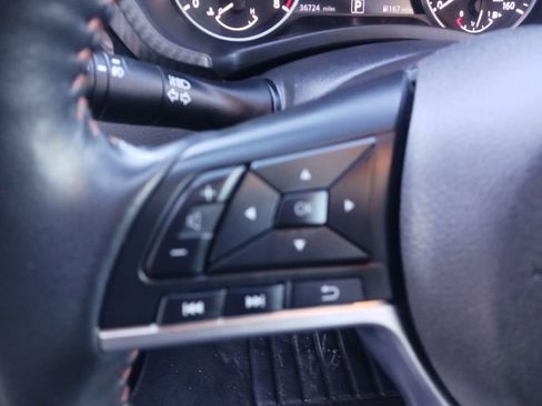 Used 2023 Nissan Sentra SR w/ SR Premium Package image 33