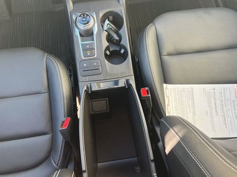 Used 2022 Ford Escape SEL image 29