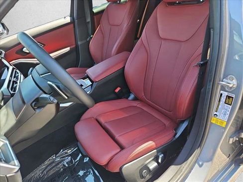 Certified 2023 BMW 330i Sedan w/ Premium Package RWD image 16