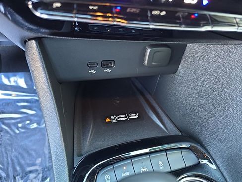 Certified 2024 Buick Encore GX Avenir w/ Avenir Technology Package image 22