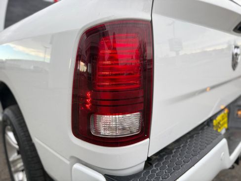 Used 2018 RAM 1500 Sport w/ Sport Premium Group image 40