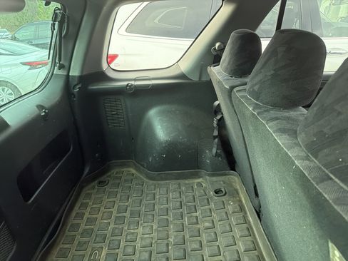 Used 2004 Honda CR-V EX image 14