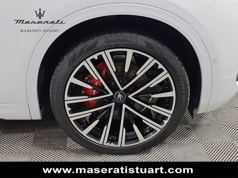 New 2025 Maserati Grecale Modena AWD/4WD image 10