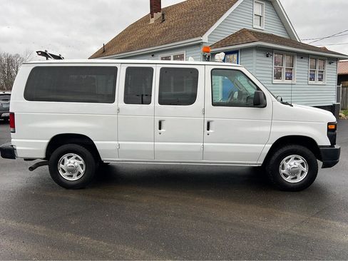 Used 2012 Ford E-350 and Econoline 350 Super Duty w/ Crew Van Pkg image 5