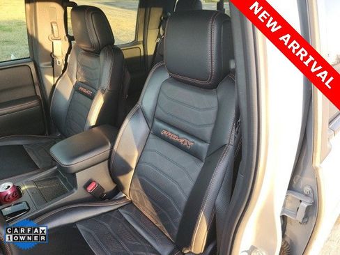 Used 2025 Nissan Frontier PRO-4X w/ Pro Premium Package image 16