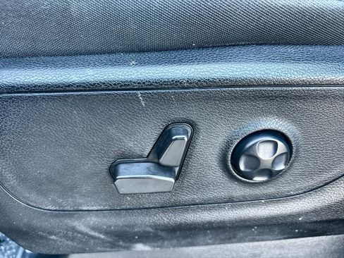 Used 2021 RAM 1500 Big Horn image 23