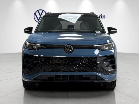 New 2026 Volkswagen Tiguan SE R-Line AWD/4WD image 8