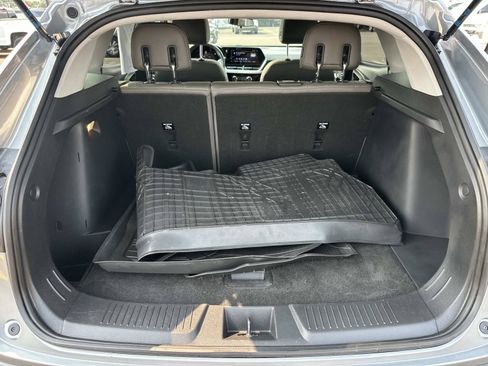 Certified 2024 Chevrolet Trax ACTIV w/ Sunroof Package FWD image 9