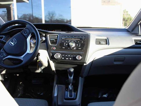 Used 2015 Honda Civic LX image 24
