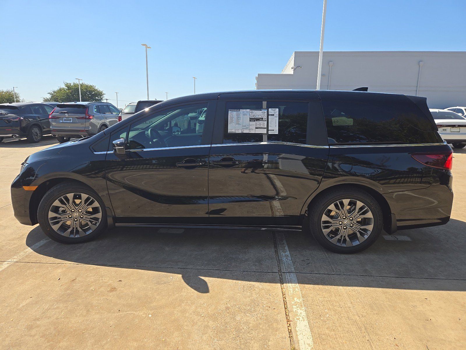 Used 2026 Honda Odyssey Touring image 6
