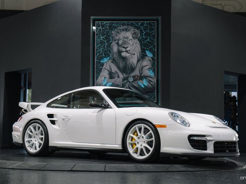 Used 2008 Porsche 911 GT2 image 6