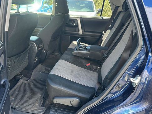Used 2019 Toyota 4Runner SR5 AWD/4WD image 8