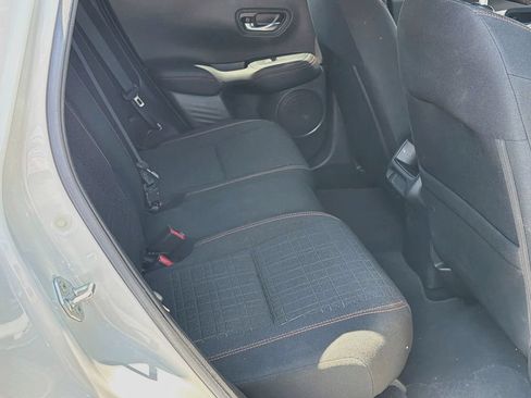 Used 2024 Honda HR-V Sport image 28