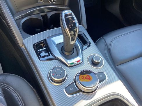 Used 2024 Alfa Romeo Stelvio Ti w/ Active Assist Plus Package image 19