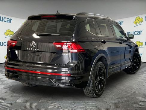 Certified 2023 Volkswagen Tiguan SE R-Line AWD/4WD image 6
