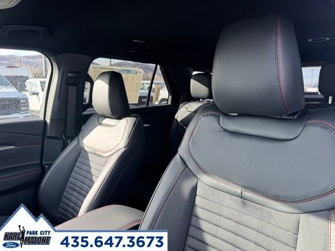 New 2026 Ford Explorer ST-Line w/ ST-Line Street Pack image 44