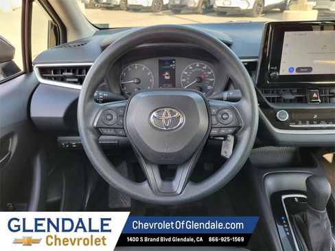 Used 2023 Toyota Corolla LE image 23
