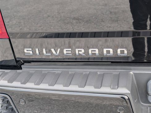 Used 2018 Chevrolet Silverado 1500 High Country w/ High Desert Package image 10