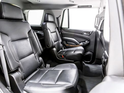 Used 2019 Chevrolet Tahoe Premier AWD/4WD image 35
