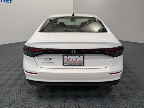 New 2026 Honda Accord SE image 5