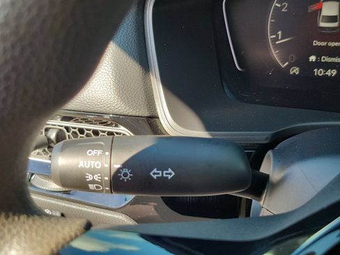 Used 2025 Honda Civic LX image 32