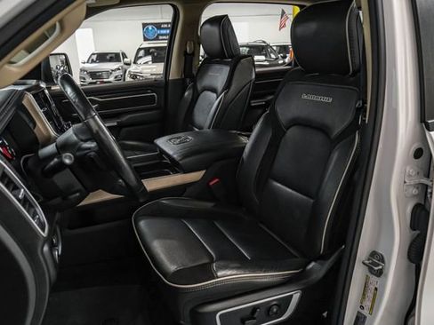 Used 2020 RAM 1500 Laramie AWD/4WD image 30