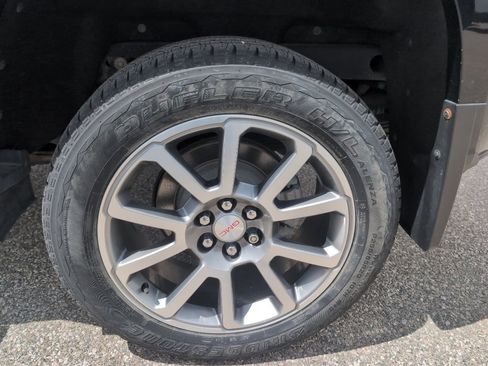 Used 2021 GMC Canyon Denali AWD/4WD image 22