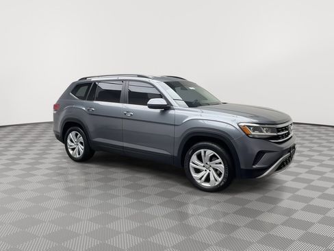 Used 2021 Volkswagen Atlas SE image 39