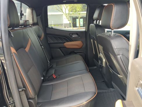 Used 2023 GMC Canyon AT4 w/ Canyon Safety Plus Package AWD/4WD image 29