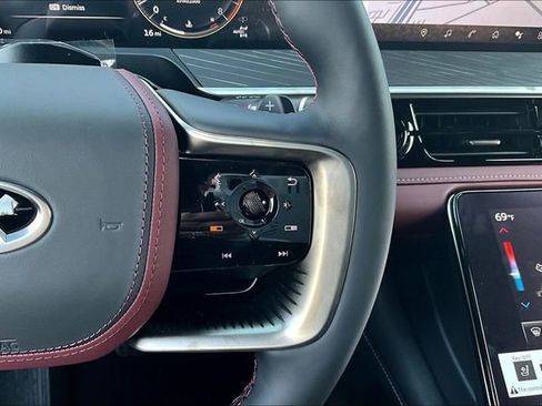 New 2026 INFINITI QX80 Autograph image 19