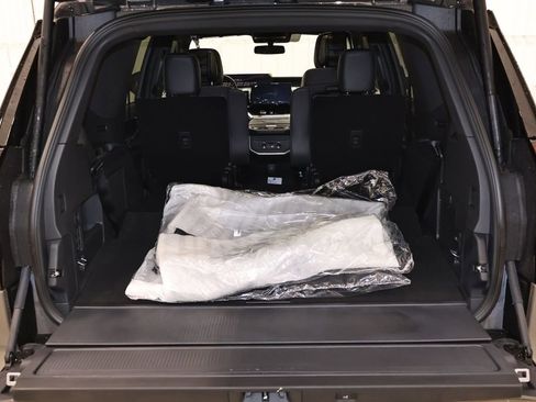 New 2026 Ford Expedition Platinum AWD/4WD image 44