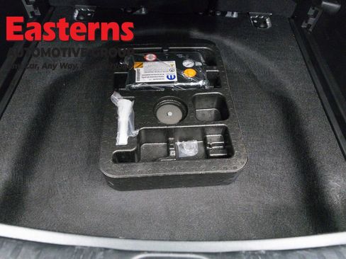 Used 2025 Jeep Compass Limited AWD/4WD image 22