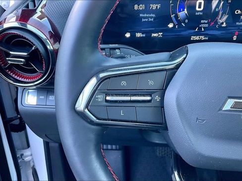 Used 2025 Chevrolet Equinox RS w/ Safety and Technology Package AWD/4WD image 18