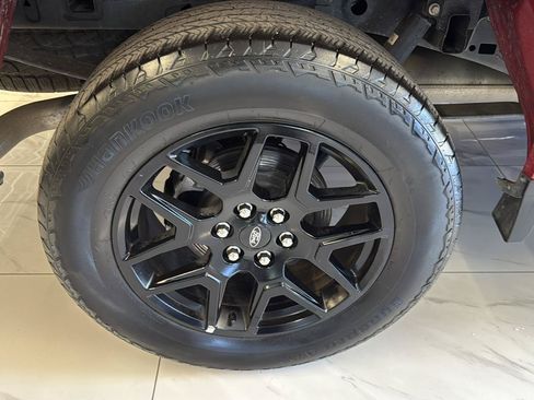 Used 2025 Ford F150 STX w/ STX Black Appearance Package AWD/4WD image 28